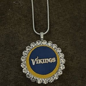 Minnesota Vikings necklace